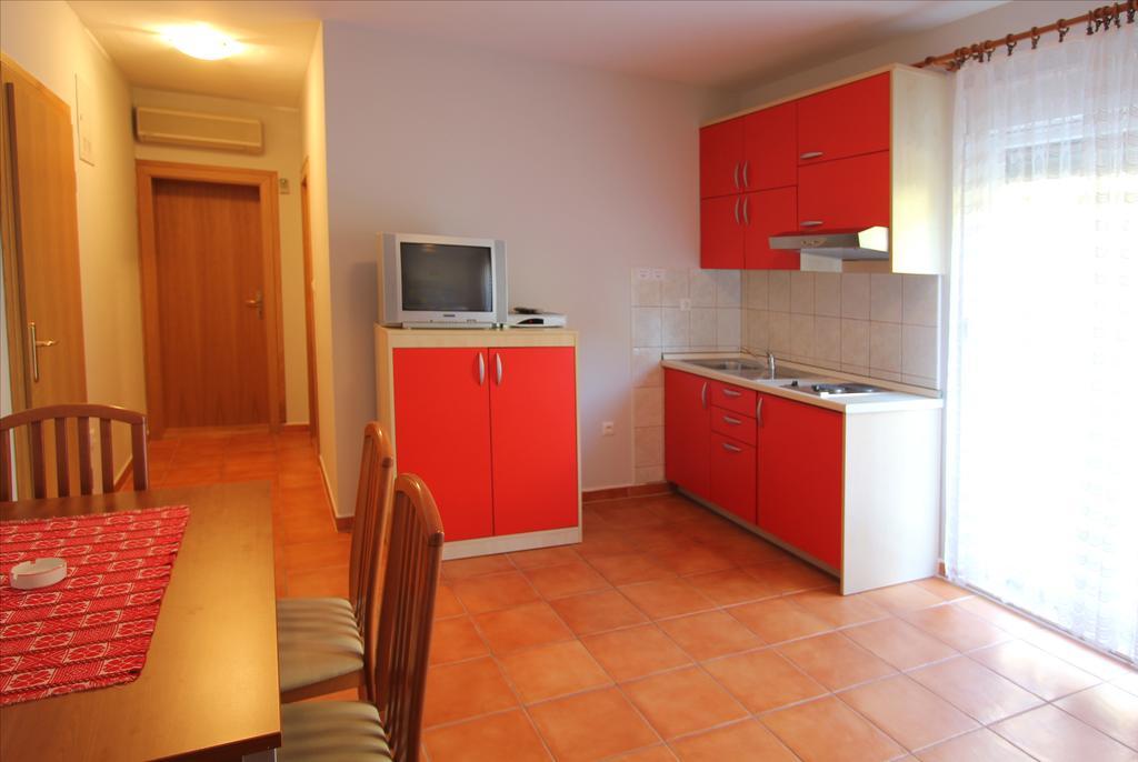 Apartments Villa Ceres Клек Екстериор снимка