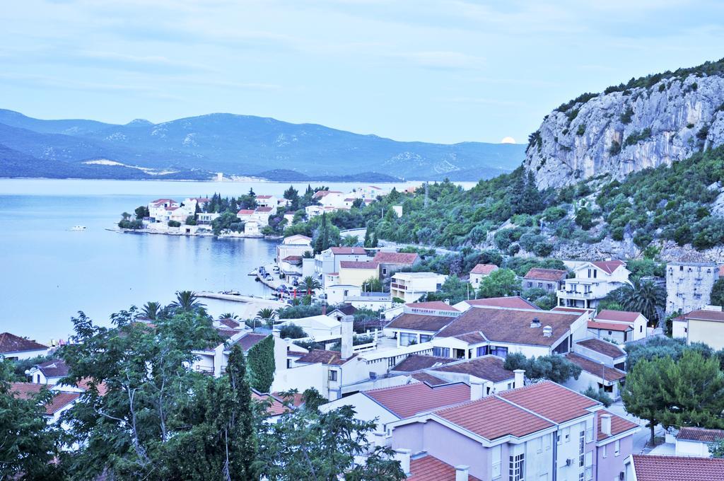Apartments Villa Ceres Клек Екстериор снимка