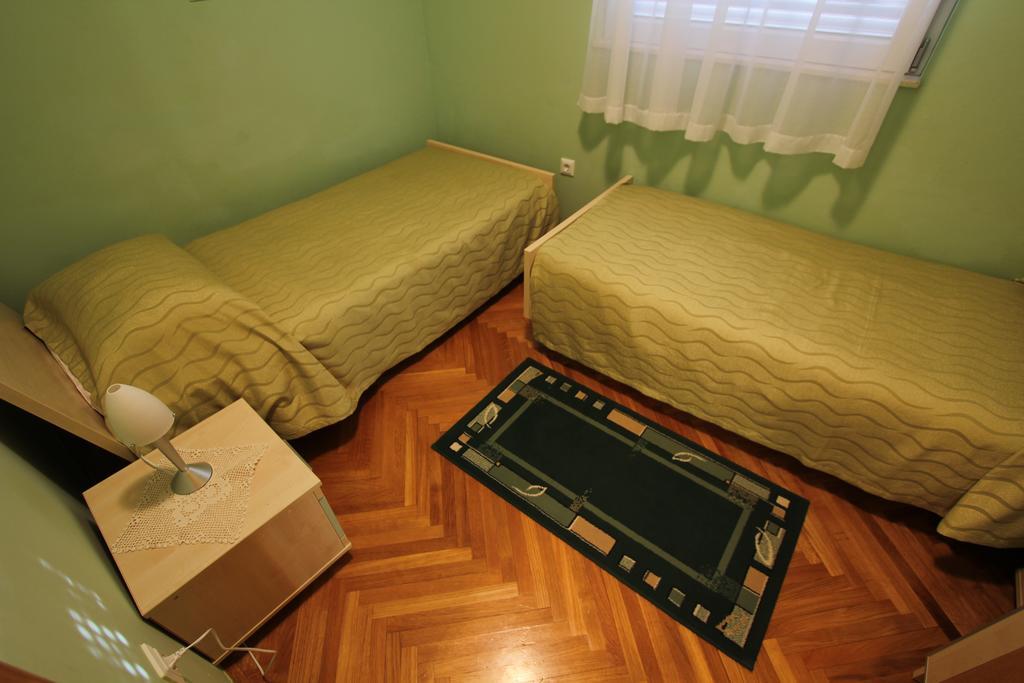 Apartments Villa Ceres Клек Екстериор снимка