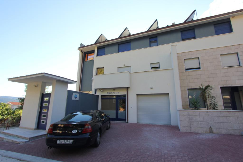 Apartments Villa Ceres Клек Екстериор снимка